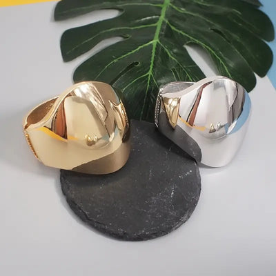 Essentials -Brazalete Aleacion
