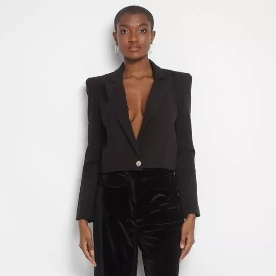 Cinntre - Cropped Blazer lanza perfume Black Tailoring