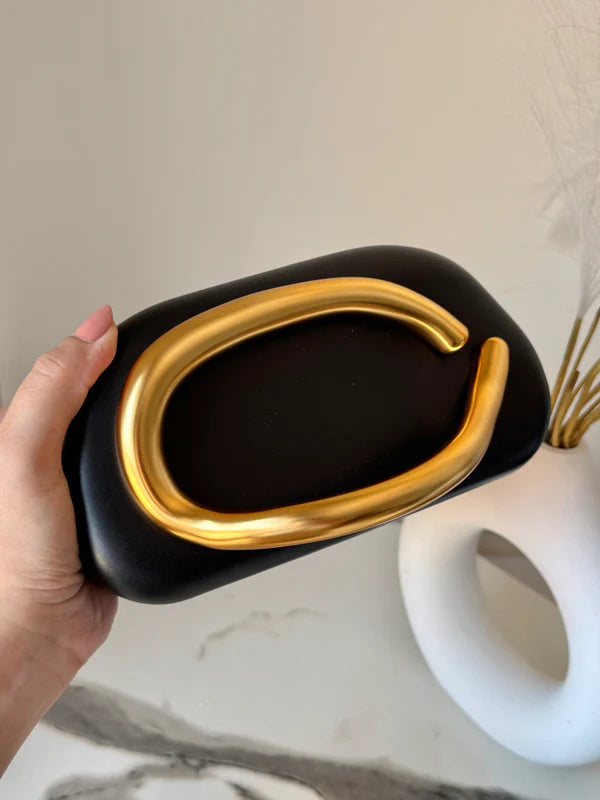 essentials - Clutch Forever Miyin Negro