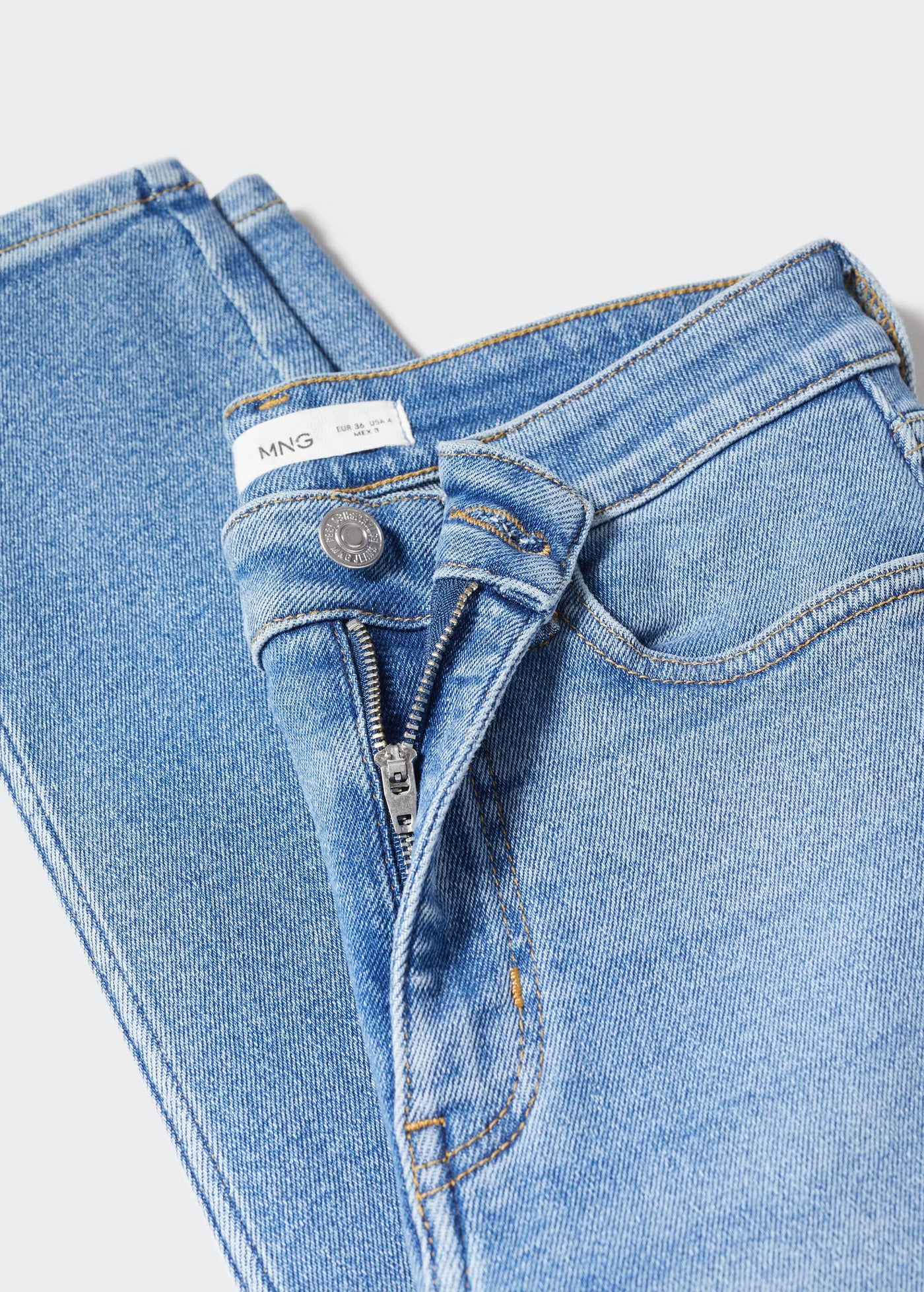 MNG - Jeans Soho Celeste Medio