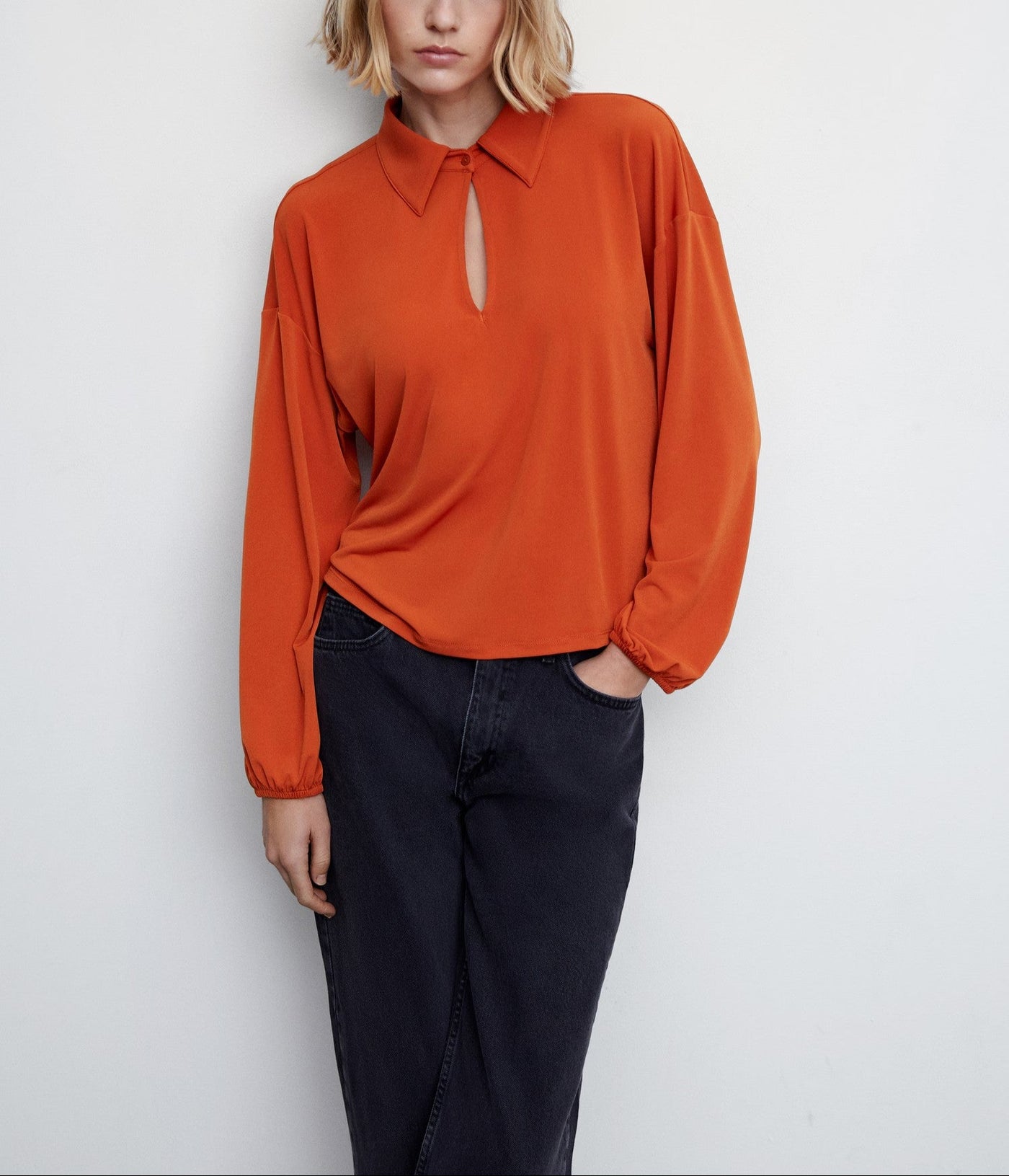 MNG - Blusa Buni