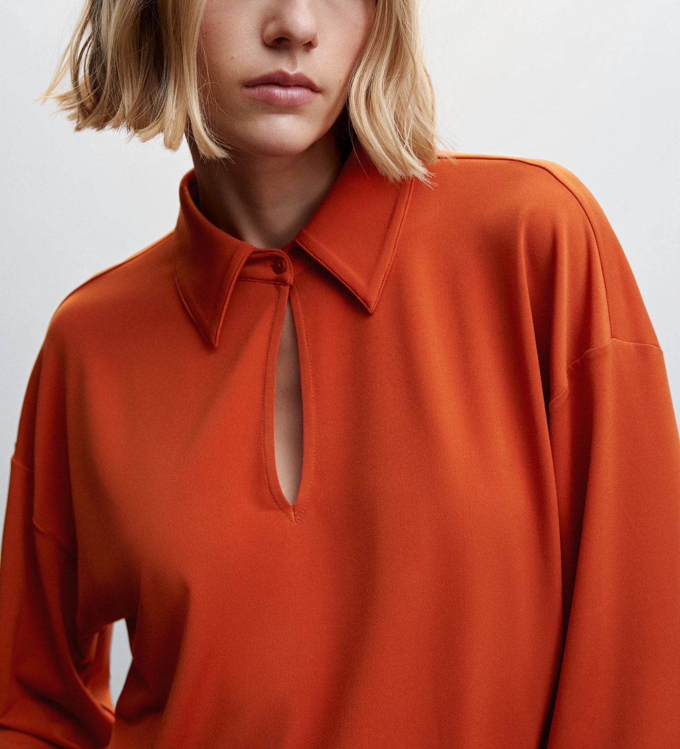 MNG - Blusa Buni