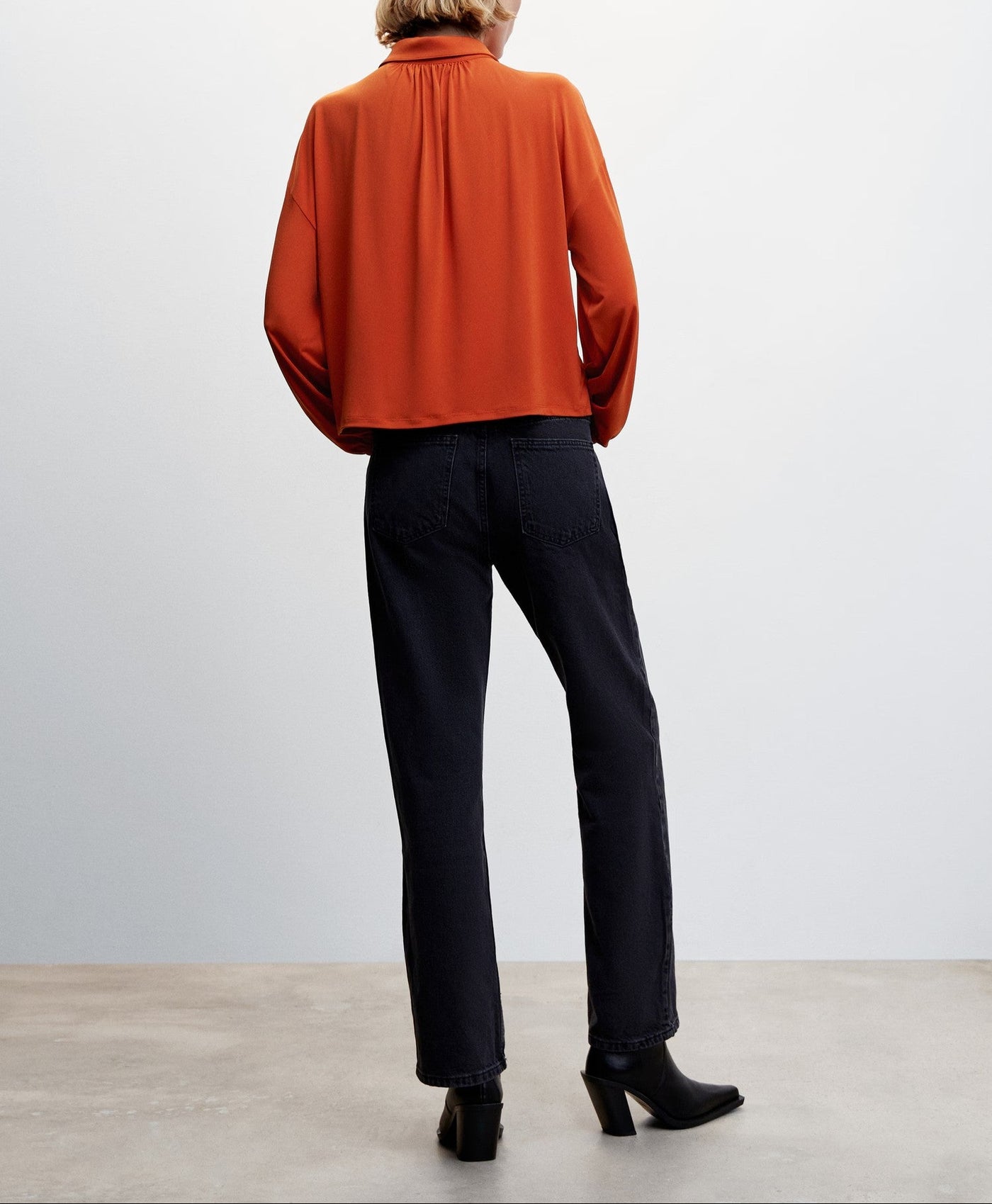MNG - Blusa Buni
