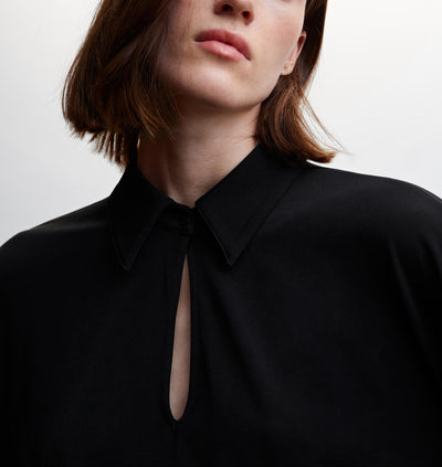 MNG - Blusa Buni Negra