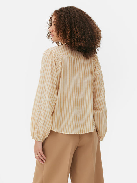 MNG -Blusa botones manga abullonada