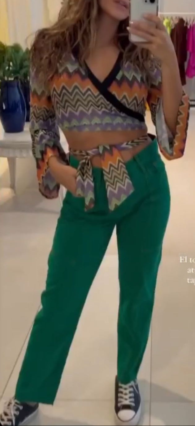 CINNTRE - LancaPerfume - Jeans Rectos Verde