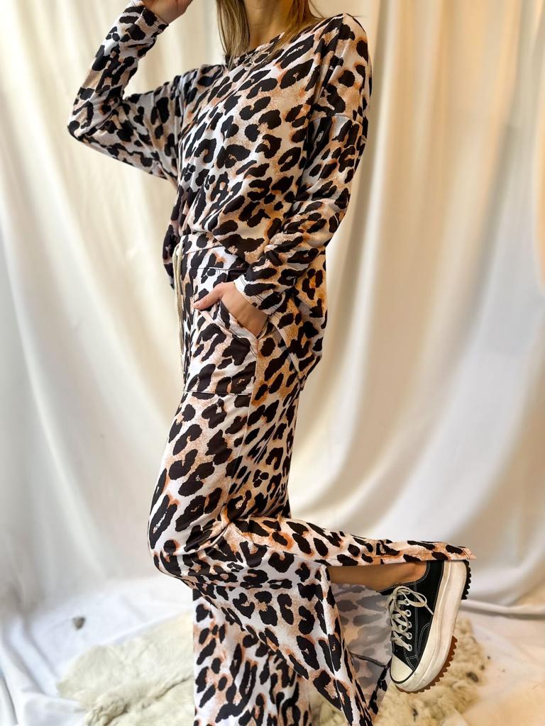 Bernarda - Conjunto Leopardo