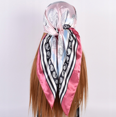 essentials - Pañoleta Satinada Filo Rosa
