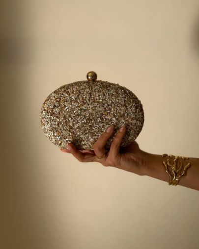 Essentials - Clutch Iris Nude