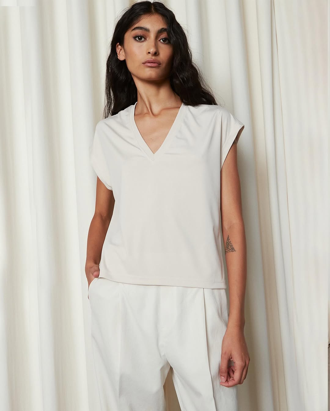 Project-White - Blusa Jude