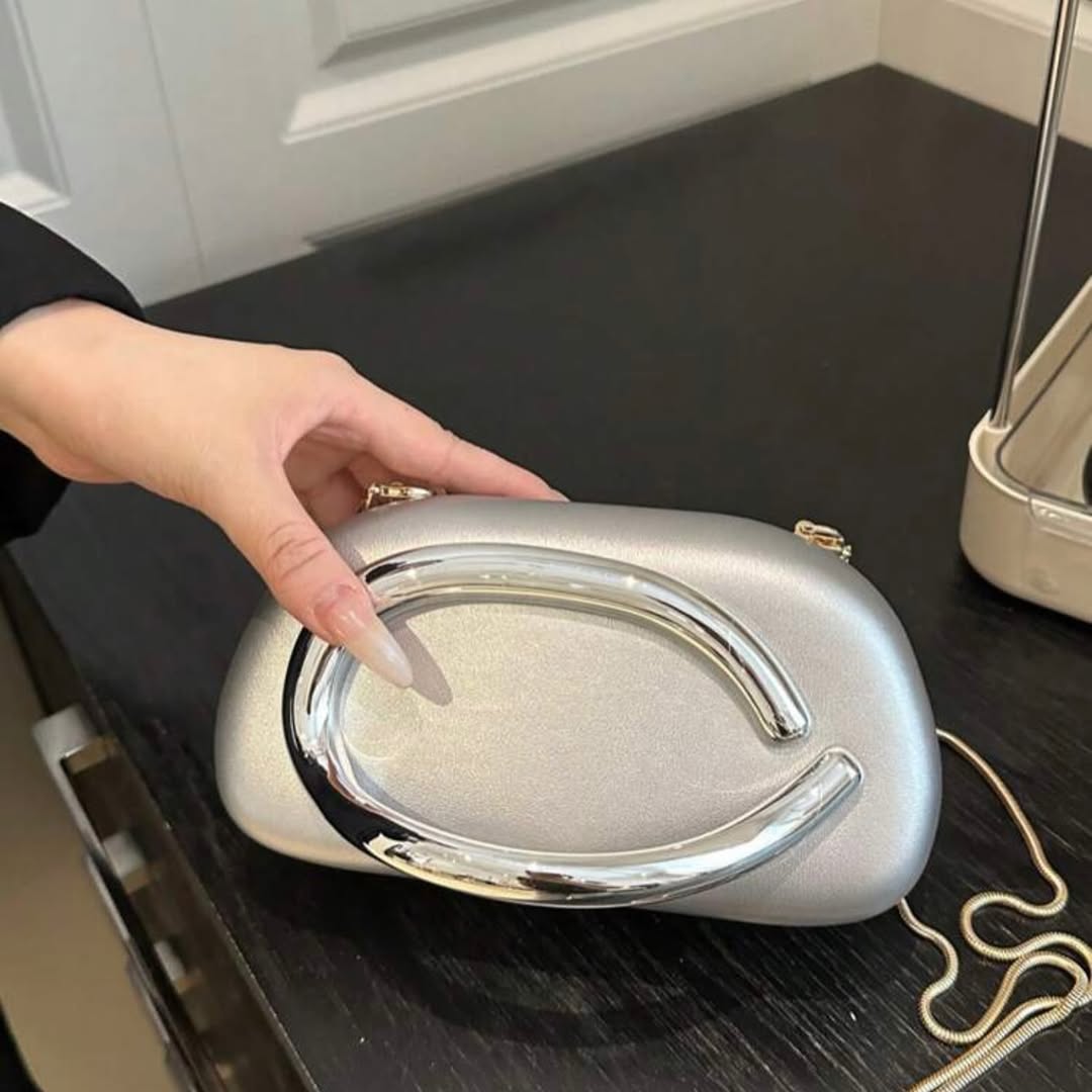 essentials - Clutch Forever Miyin Plata