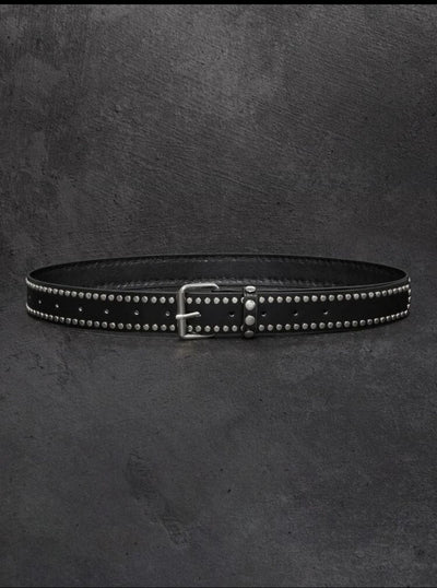 Unico- Cinturon Negro con tachas