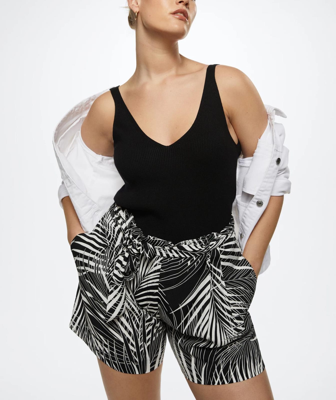 MNG - Short Anita