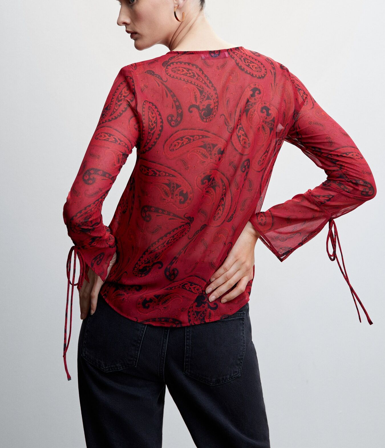 MNG - Blusa paisley lazos