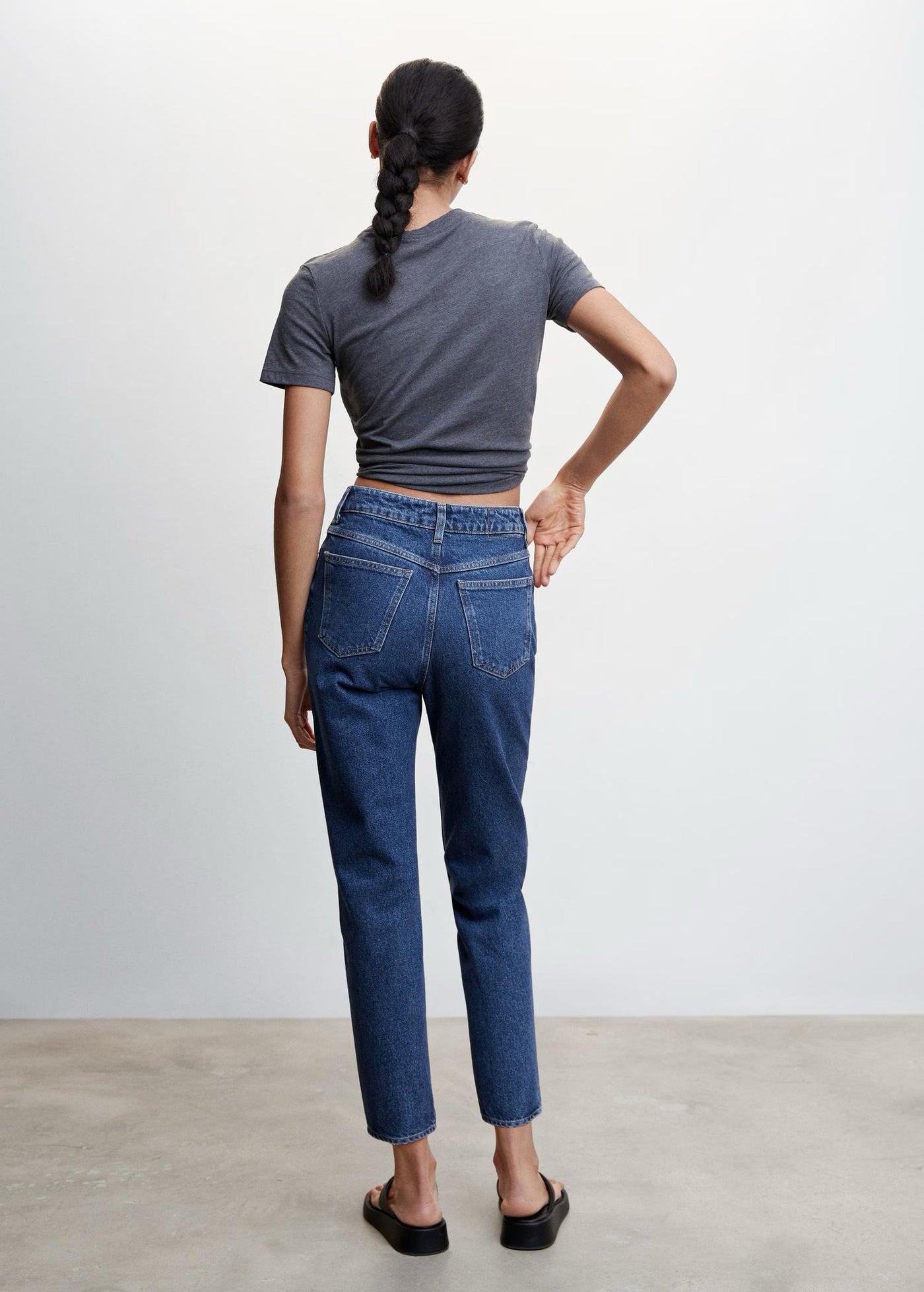 MNG - Jeans mom tiro alto