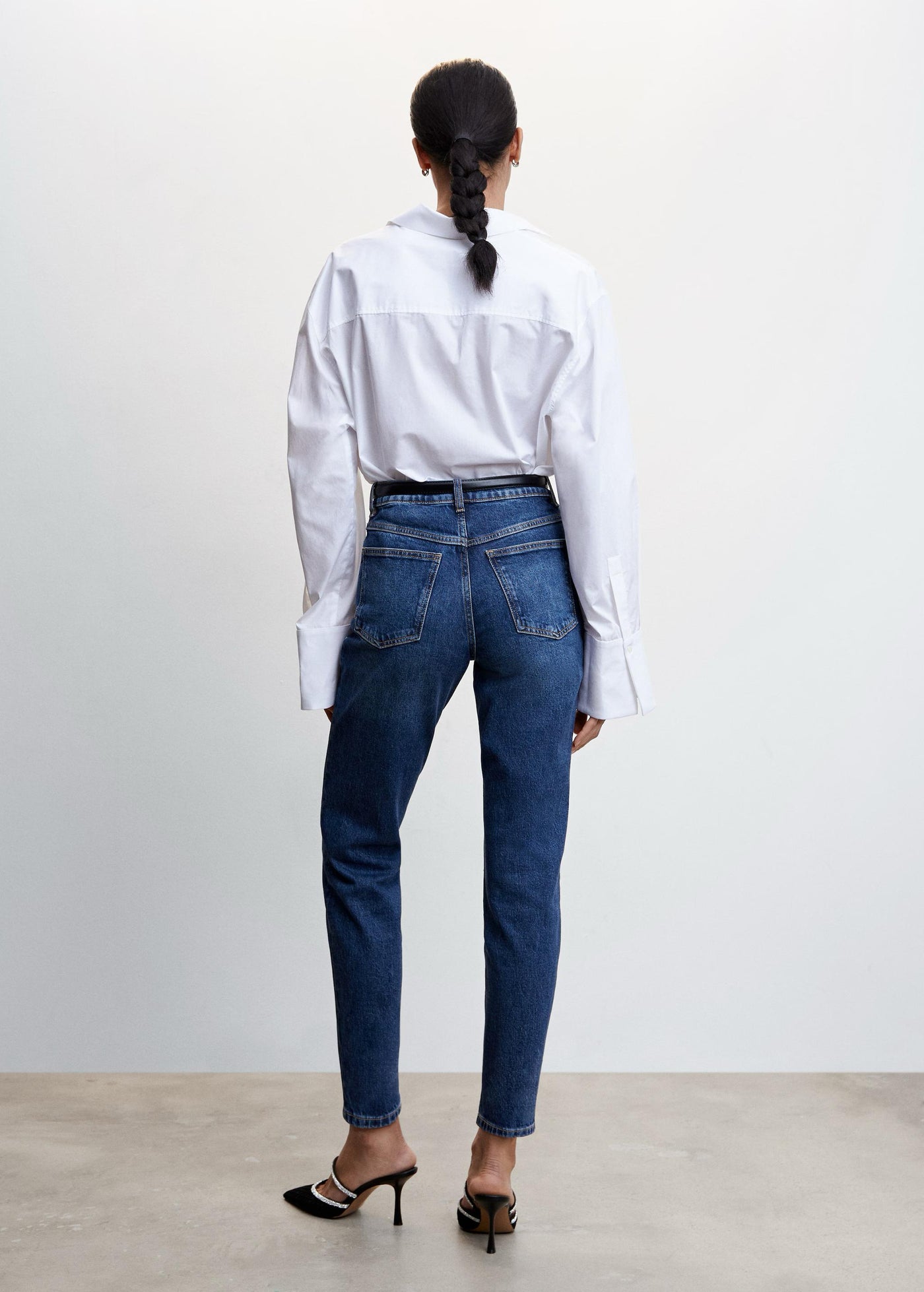 MNG - Jeans mom tiro alto