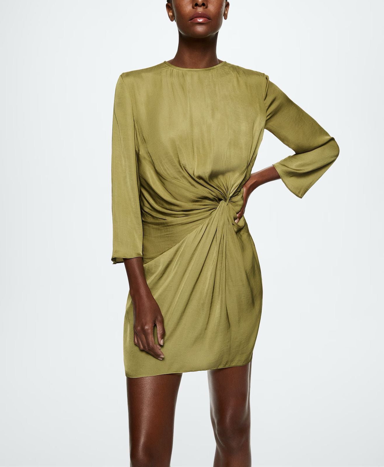 MNG- Vestido satinado nudo