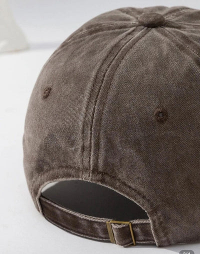 Essentials - Worn Cap
