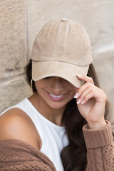 Essentials - Worn Cap