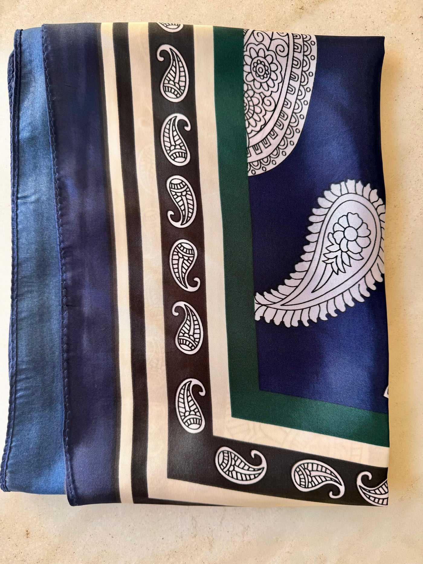 essentials - Pañoletas Satinada Paisley Azul