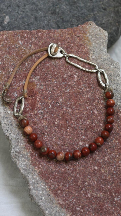 Project-White - Mechi Garay - Collar Ovo Piedra Terracota