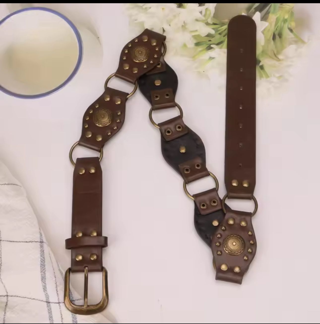 Unico - Cinturon Remaches Ajustables Marron