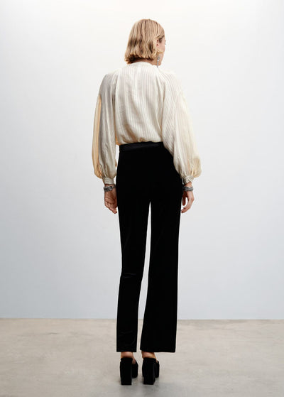 MNG - Blusa boho detalle borlas
