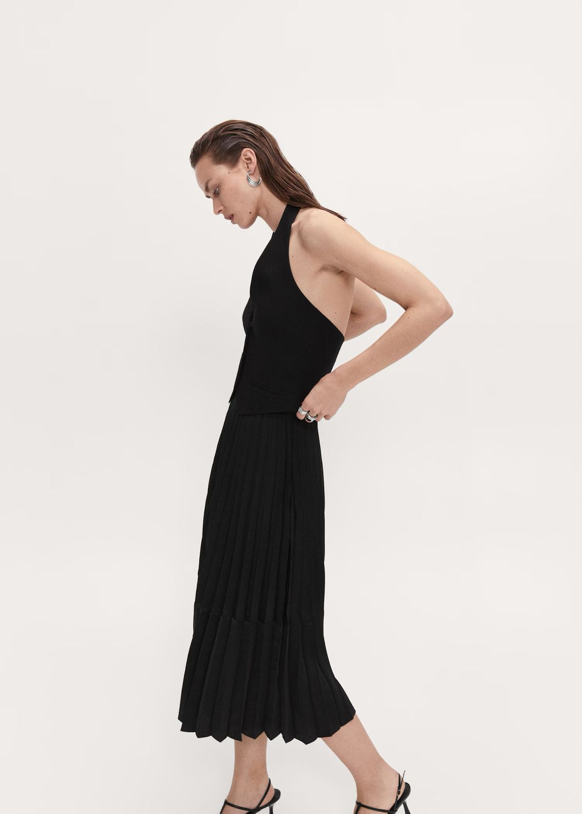 MNG- Falda midi plisada satinada