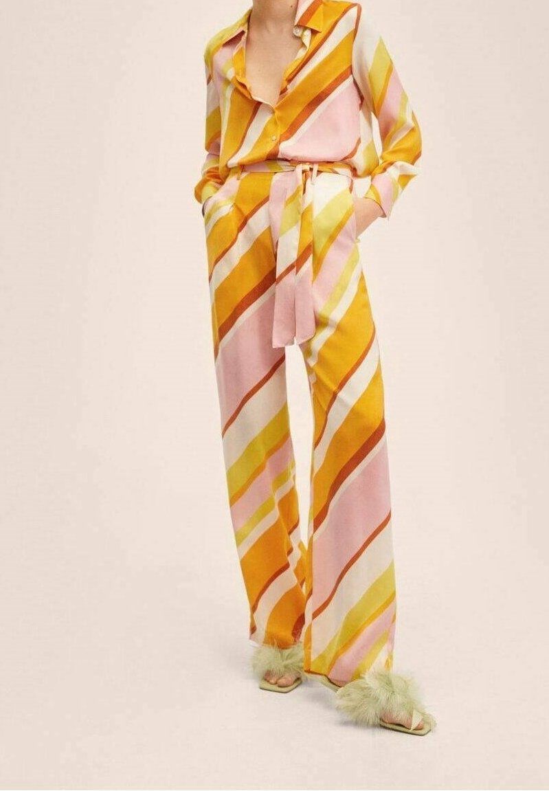 MNG - Pantalón palazzo estampado Sin cinturon