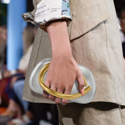 essentials -  Clutch Forever Miyin