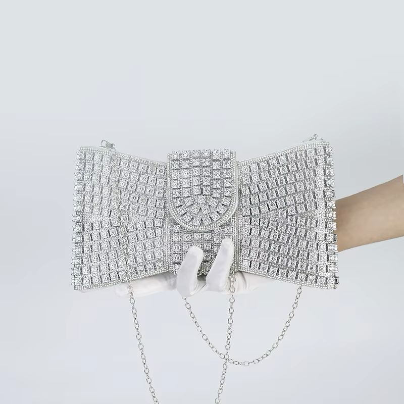 Essentials -  Clutch Brillantes Plata