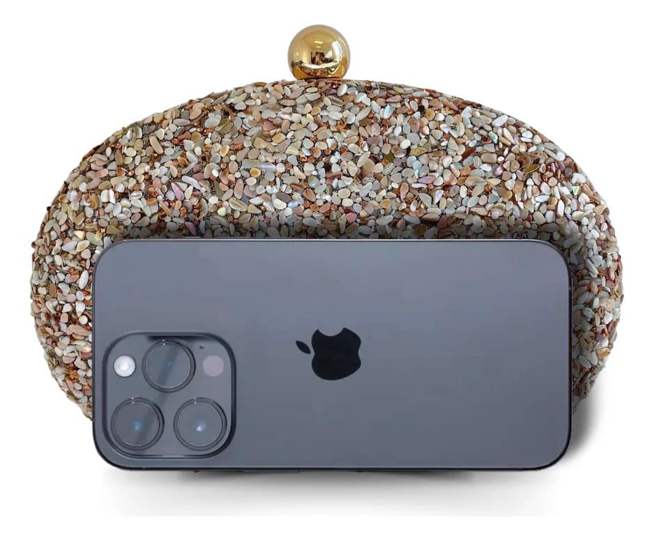 Essentials - Clutch Iris Nude