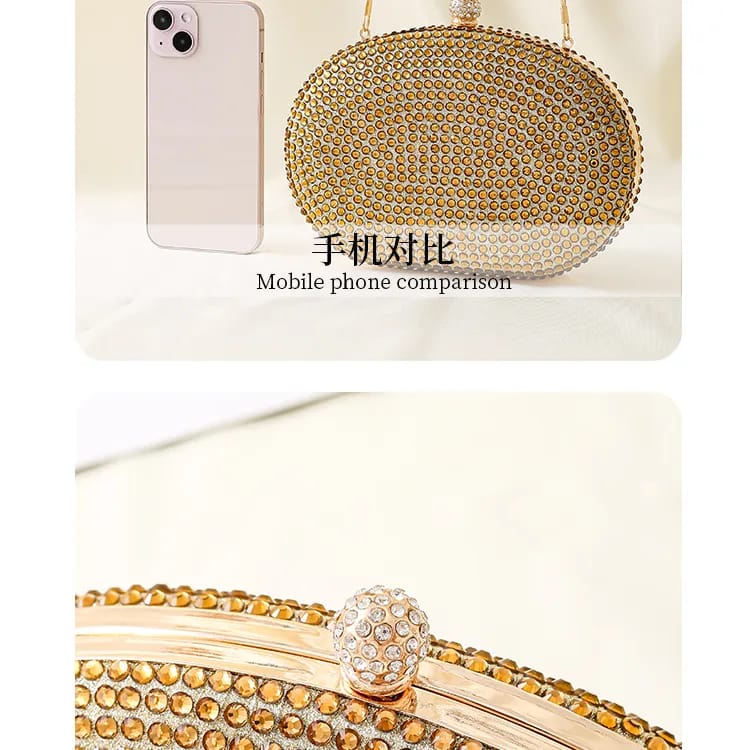 essentials - Gold Clutch