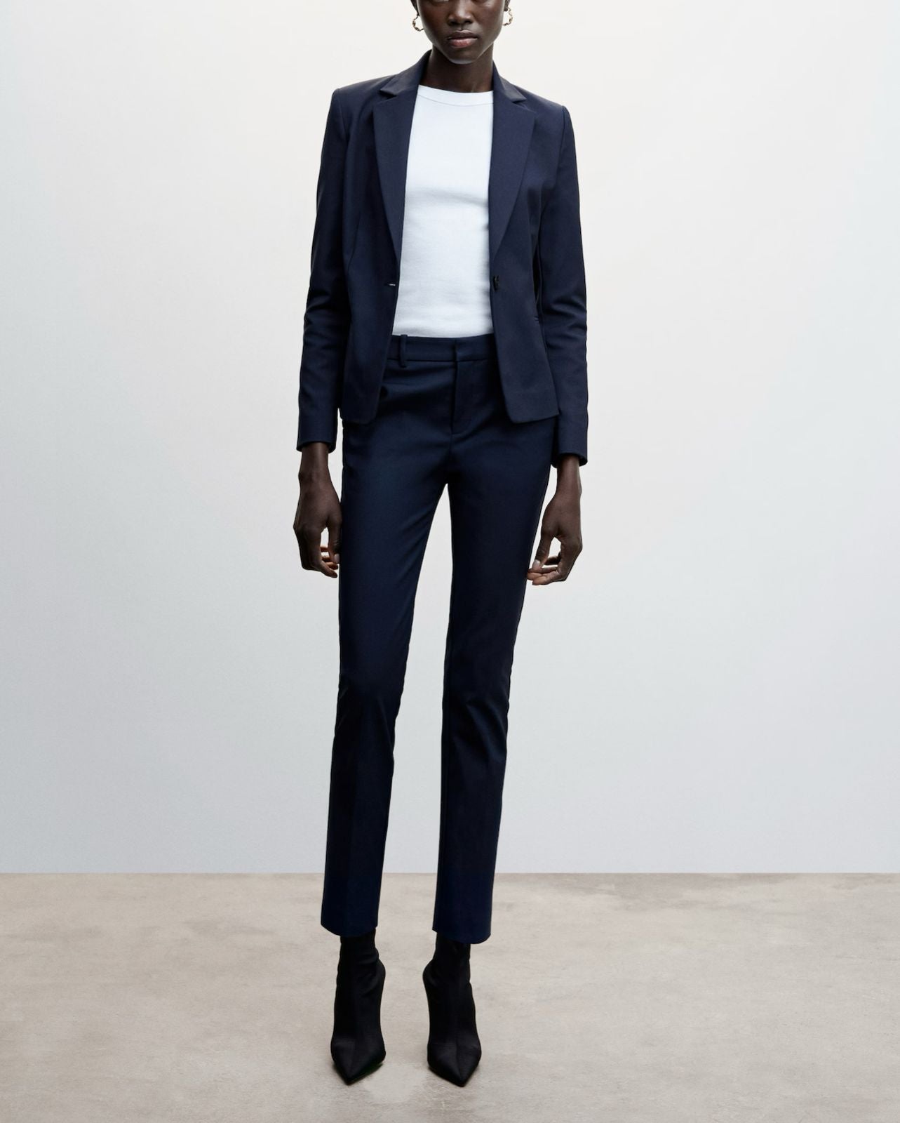 MNG - Americana Cofi