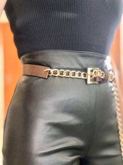 Unico - Cinturon Marron con cadena