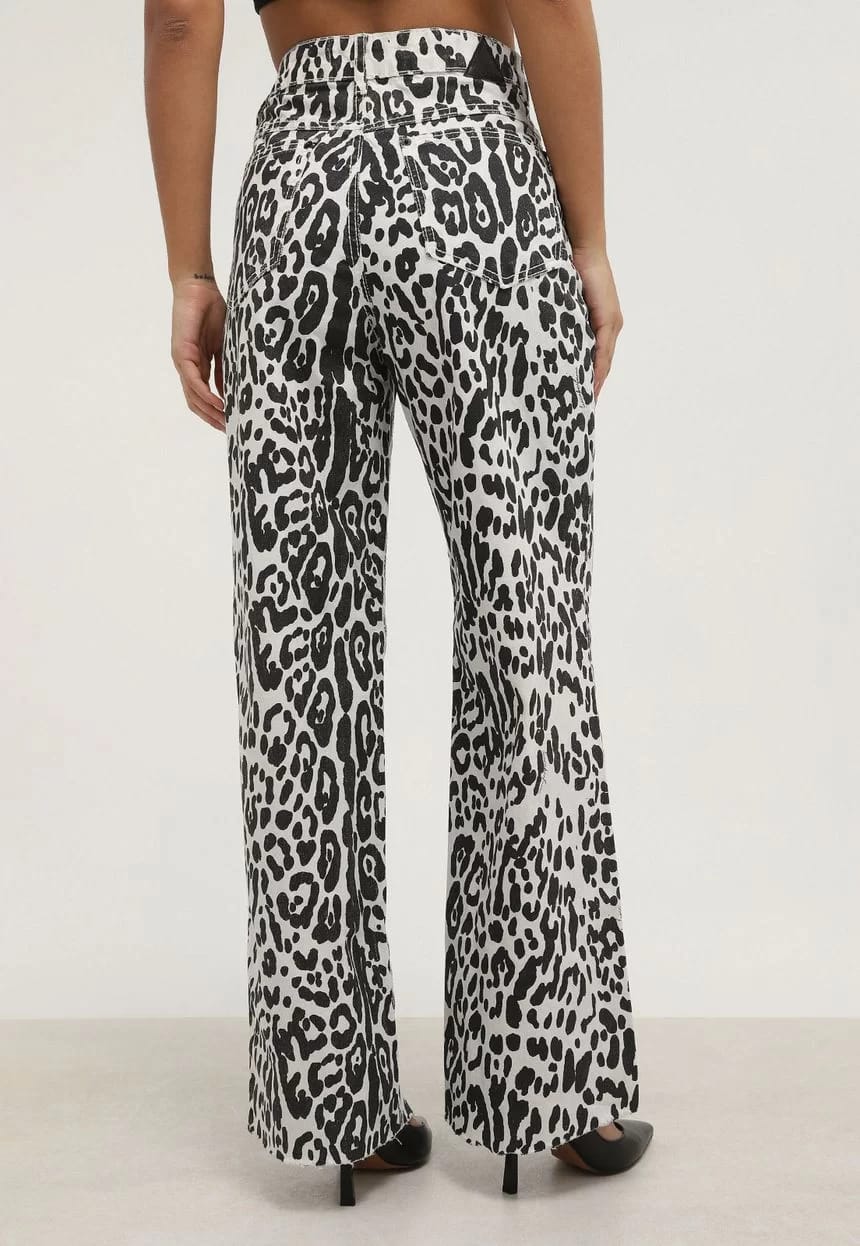 CINNTRE - LancaPerfume - Jeans Leopard