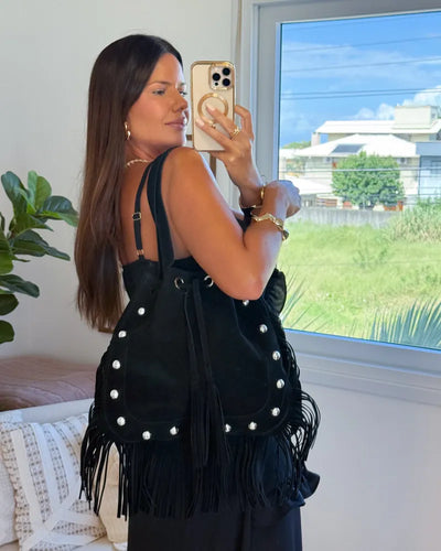 Essentials- Cartera con Flecos Negro