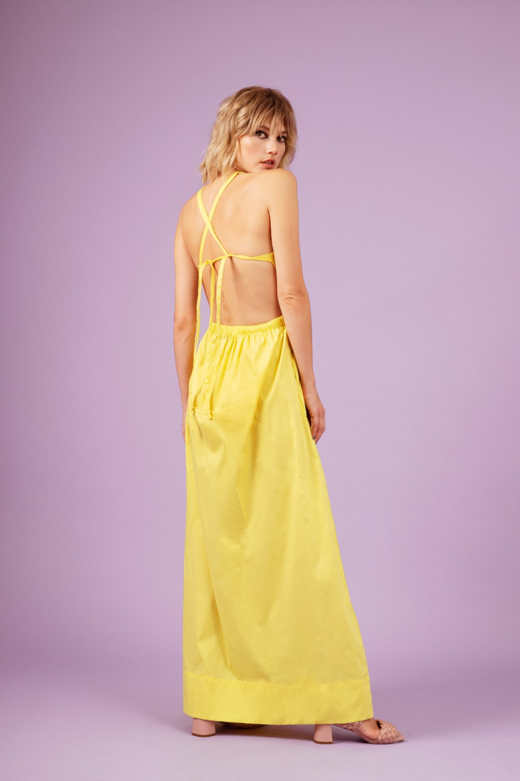 Project-White - Mila Kartei - Vestido Shita