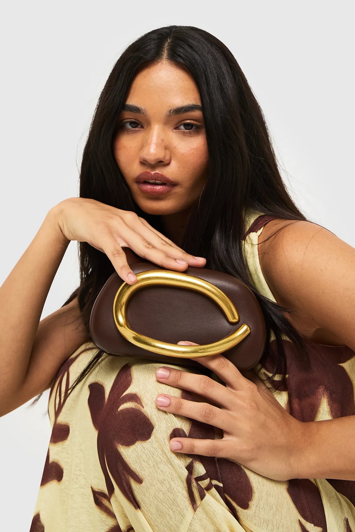 essentials - Clutch Forever Miyin Vino