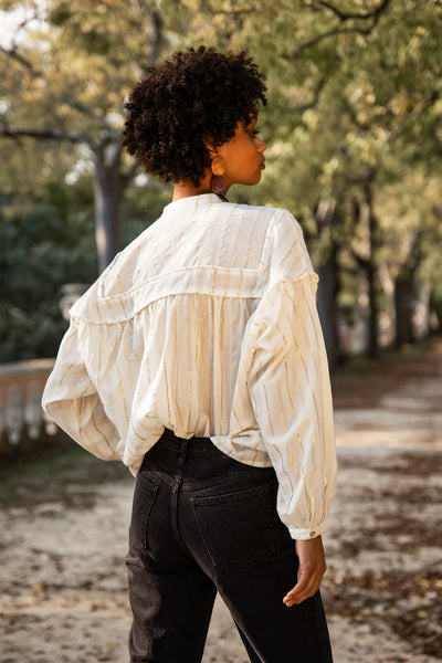 MNG -Blusa botones manga abullonada