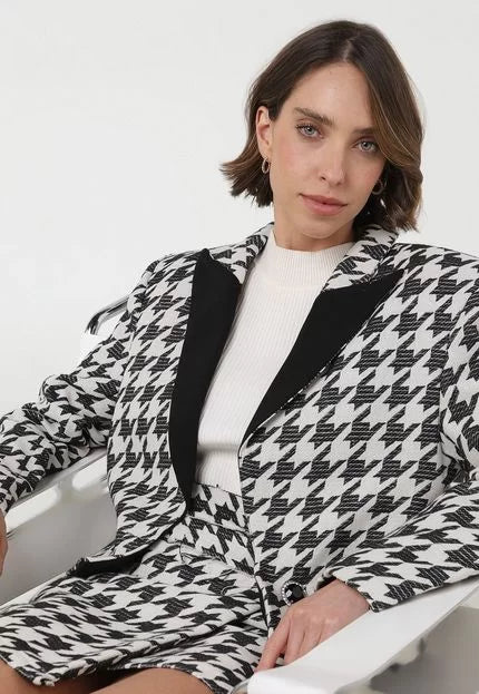 Mia Bakana - LancaPerfume - Blazer Blanco con Negro
