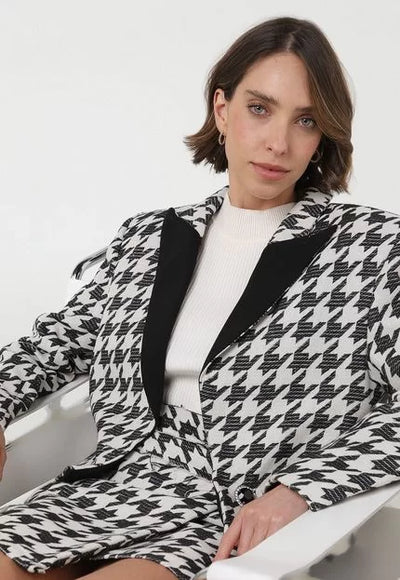 Mia Bakana - LancaPerfume - Blazer Blanco con Negro