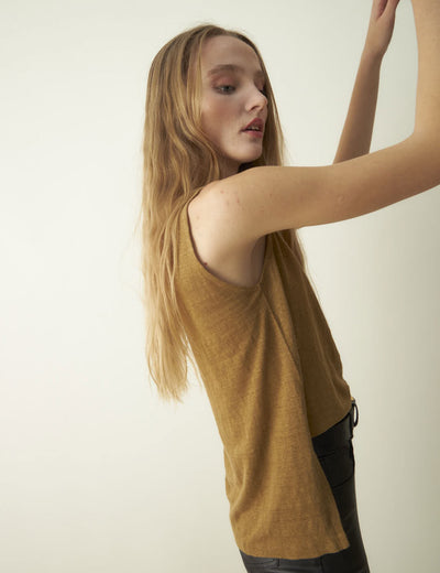 Rotunda - Musculosa Payten Olive