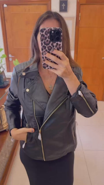 Essentials - Campera Ecocuero