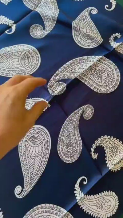 essentials - Pañoletas Satinada Paisley Azul