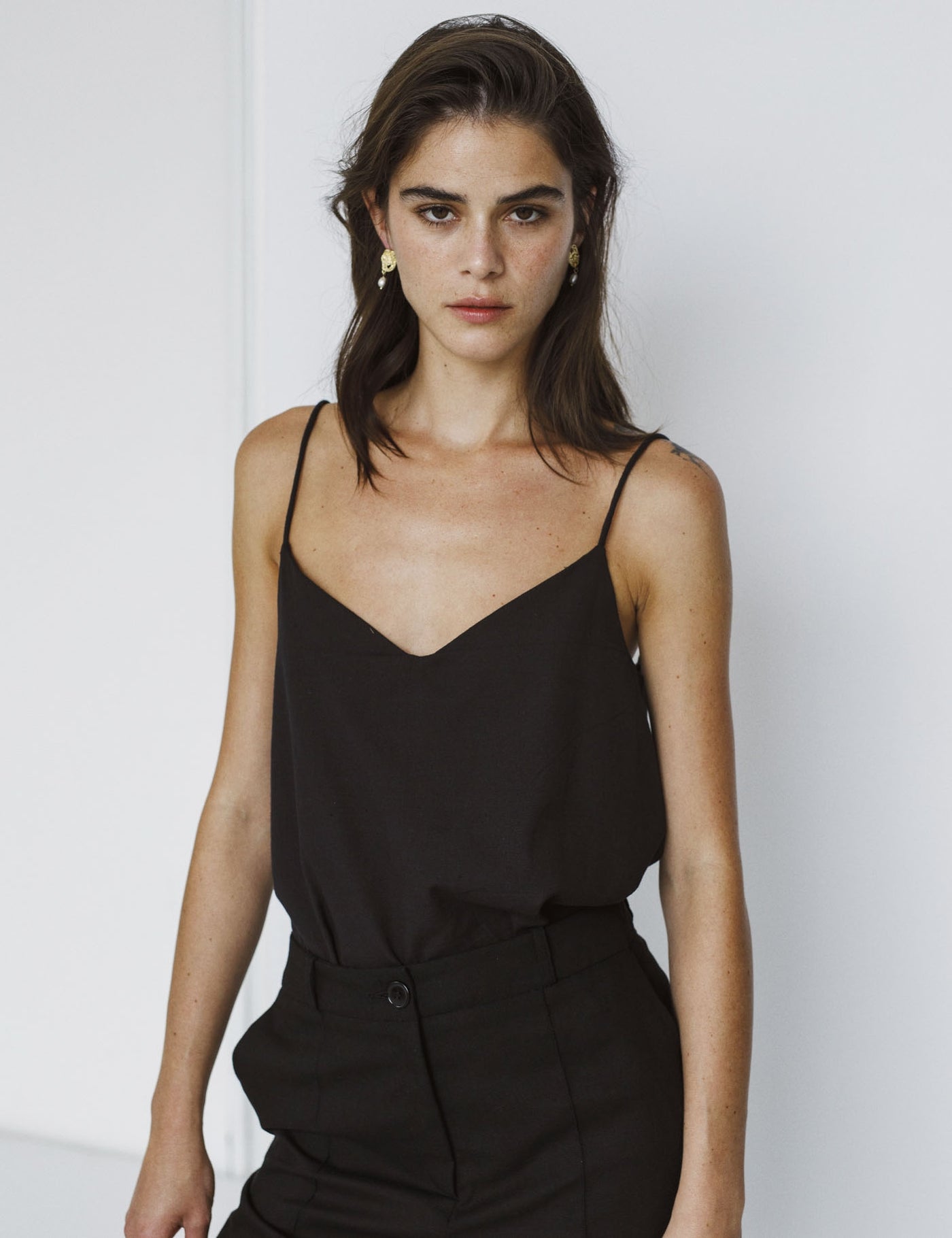 Rotunda - Top Tiksen Black