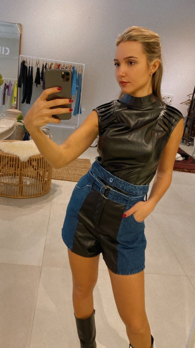 CINNTRE- Dimy Short Jean con Ecocuero