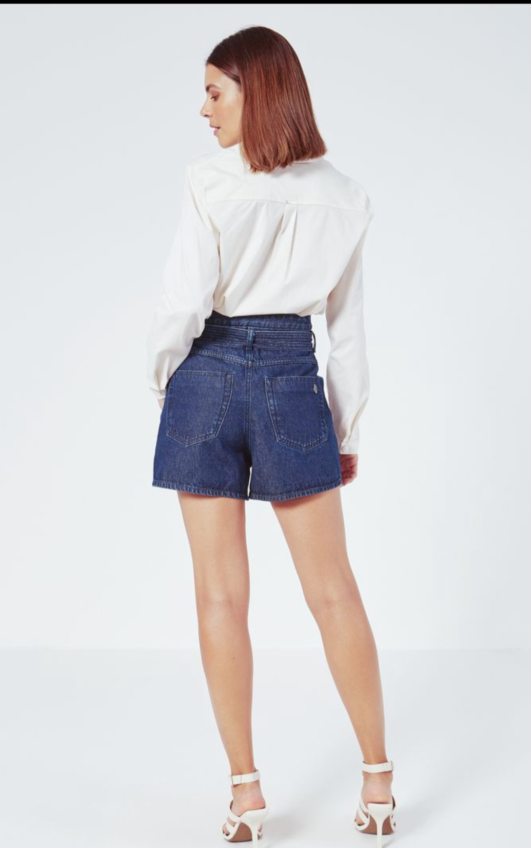 CINNTRE- Dimy Short Jean con Ecocuero