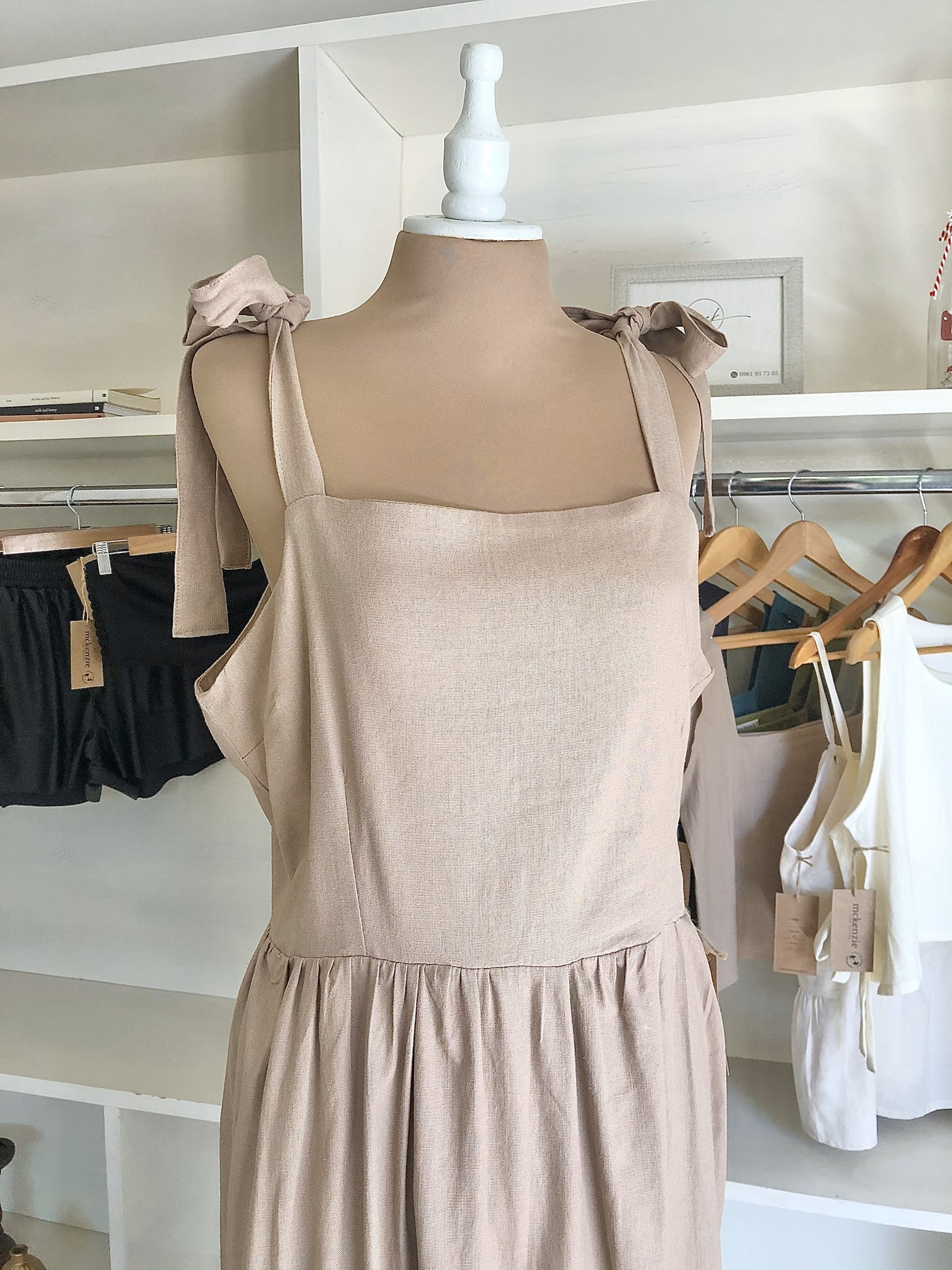 Vestido Midi Lino Nude botones