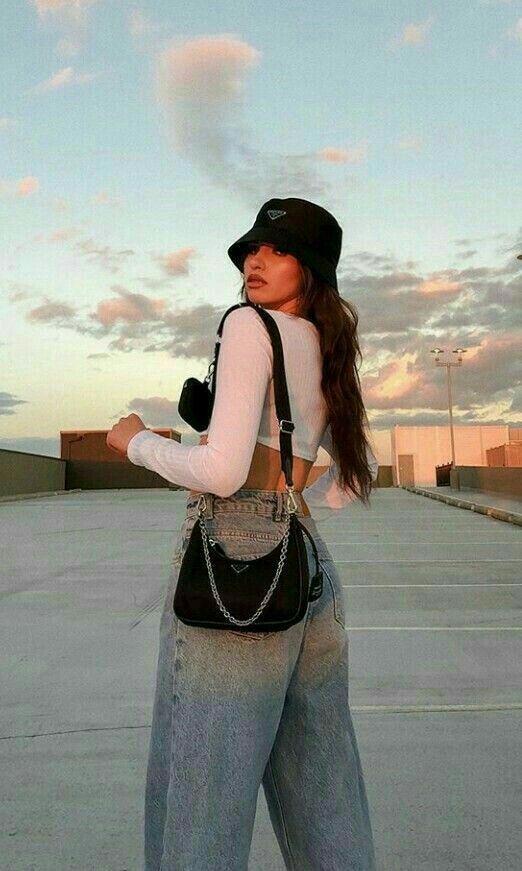essentials -  Bucket Hat de tela Negro